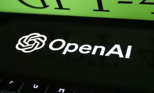 OpenAI自研芯片进展曝光！百万年薪挖角谷歌