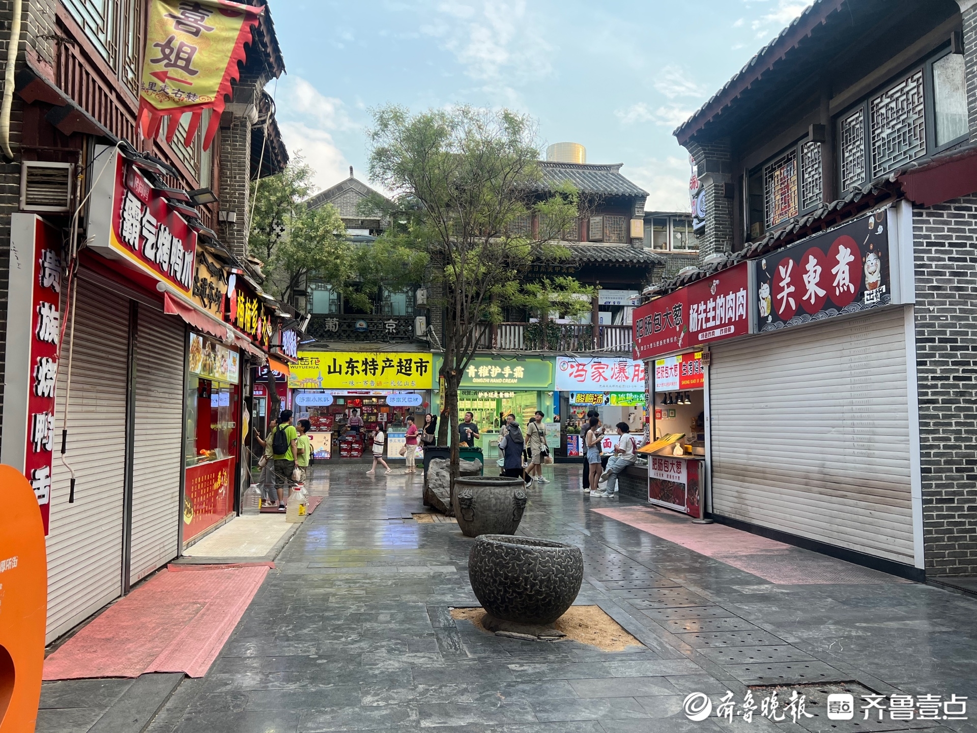 网红店扎堆出现又扎堆倒闭，三个月“流量魔咒”如何破？(网红店倒闭给我们的启示)