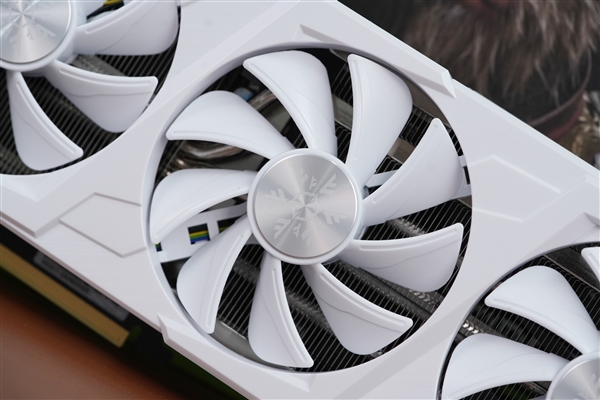 《黑神话：悟空》定制！耕升RTX4070SUPER踏雪OC定制版图赏