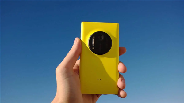 梦回诺基亚Lumia1020！HMD新机曝光：奥利奥重出江湖